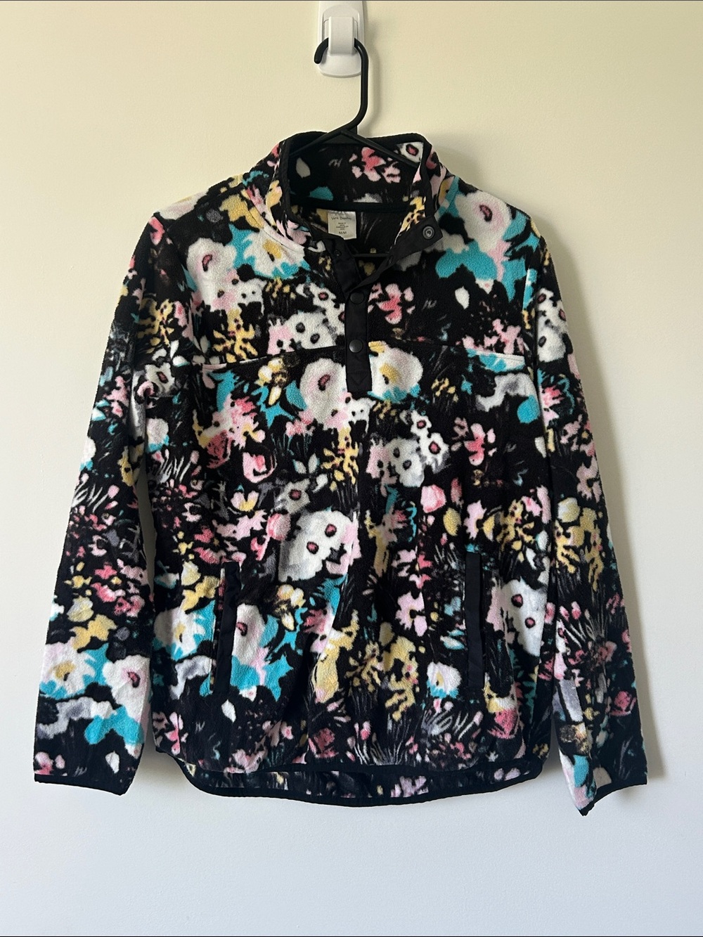 Vera Bradley Black Multi Floral Pullover Fleece Jacket